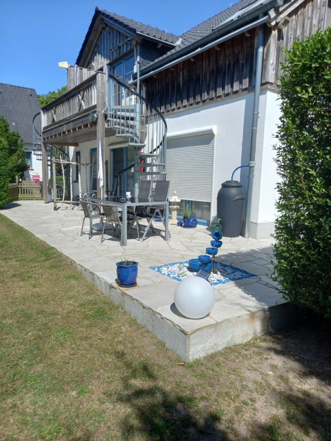 Ferienwohnungen Vallentin Gbr Schaprode Luaran gambar